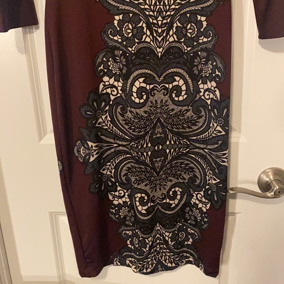 Burgundy printed dress - Picture 4 of 5